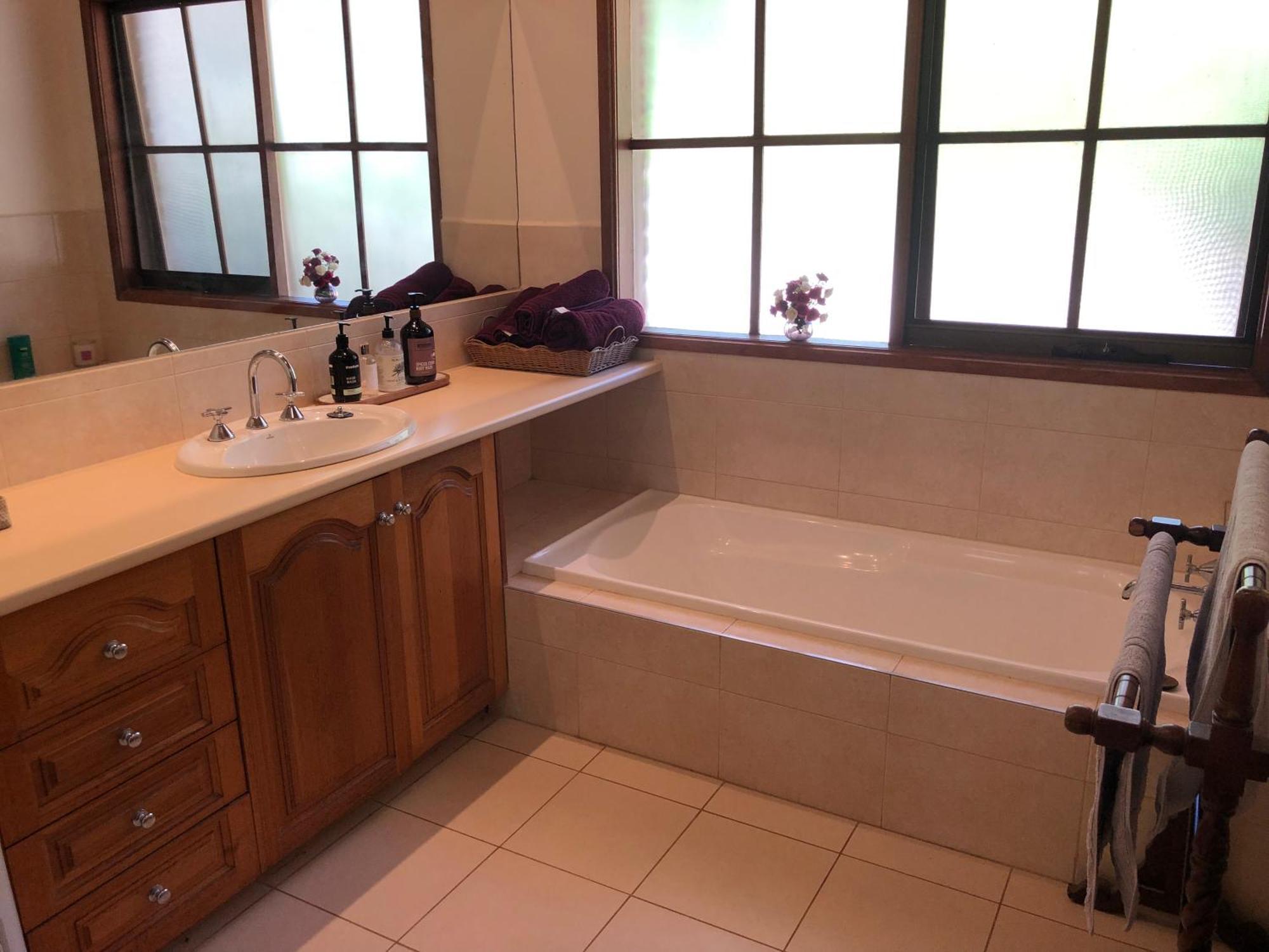 Sherwood Park Bed And Breakfast Somerville Екстериор снимка